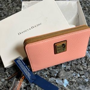 Dooney and Bourke wristlet wallet